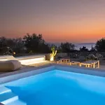 Saint L Heated Pool Sunset Villa- Three Bedrooms Villa Psarou (Mykonos)