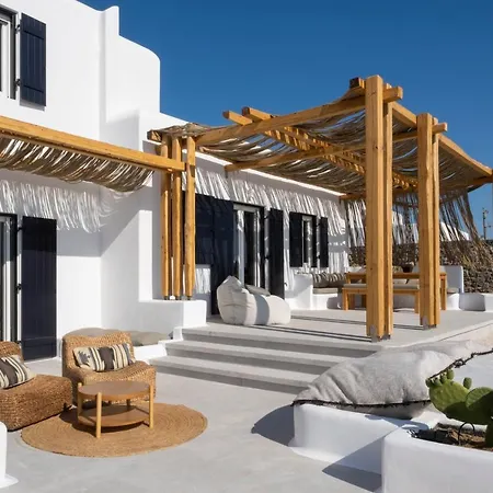 Saint L Heated Pool Sunset Villa- Three Bedrooms Psarrou