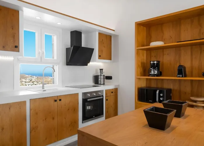 Saint L Heated Pool Sunset Villa- Three Bedrooms プサロウ