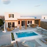 Saint L Heated Pool Sunset Villa- Three Bedrooms 别墅
